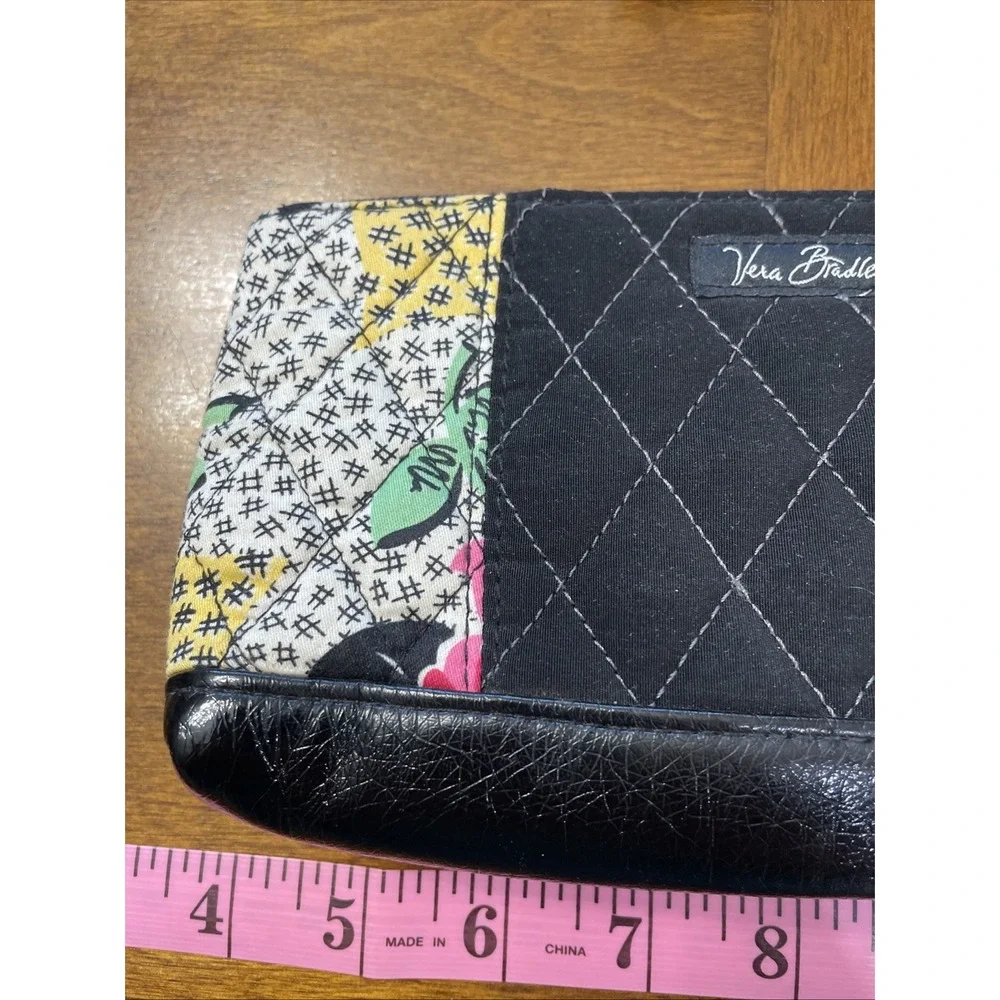 Vera Bradley Quilted Pouch Too Zip Wristlet In Retired Tweed Tulip‎ - Picture 2 of 7